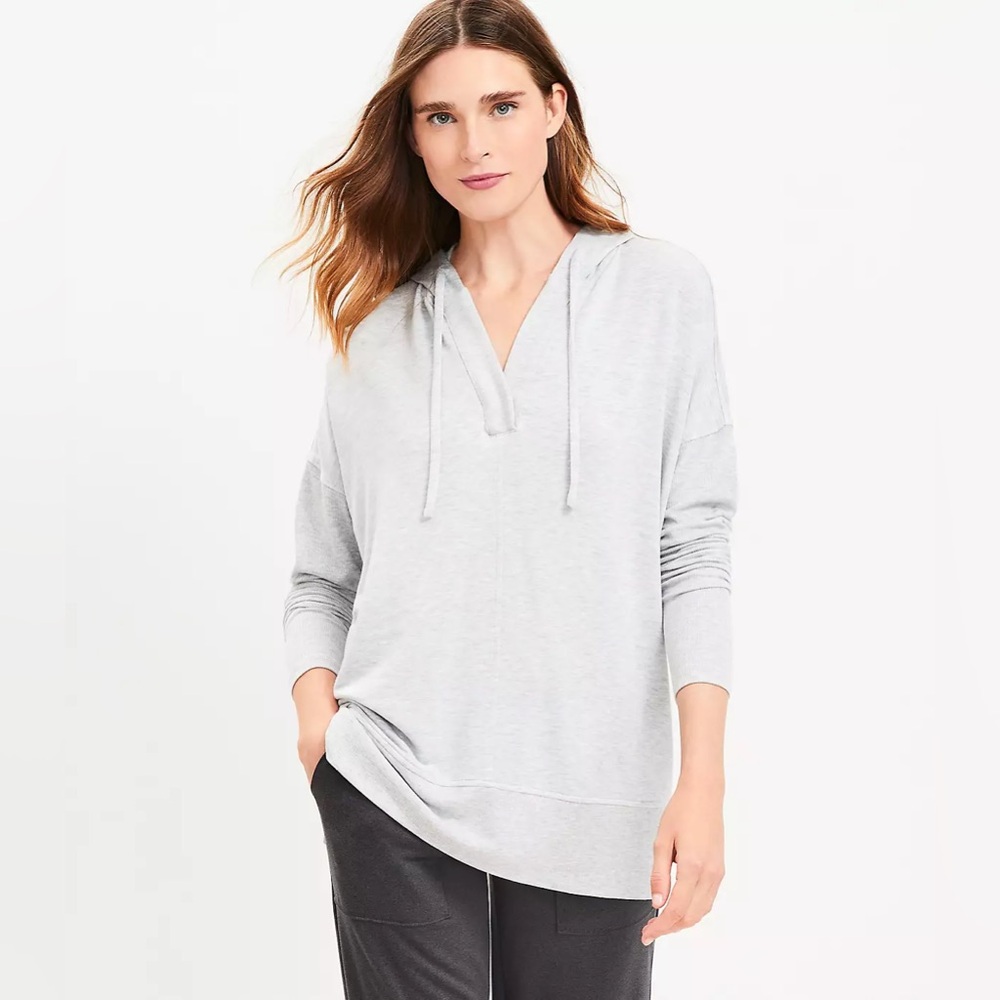 LOU & GREY Heather Gray Ribtrim Signaturesoft Hoodie Top